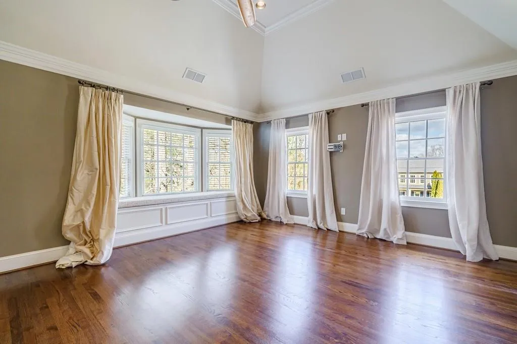 1650 Lazy River Lane, Sandy Springs, Georgia 30350, 5 Bedrooms Bedrooms, ,5 BathroomsBathrooms,Residential,Sold,1650 Lazy River Lane,7002785