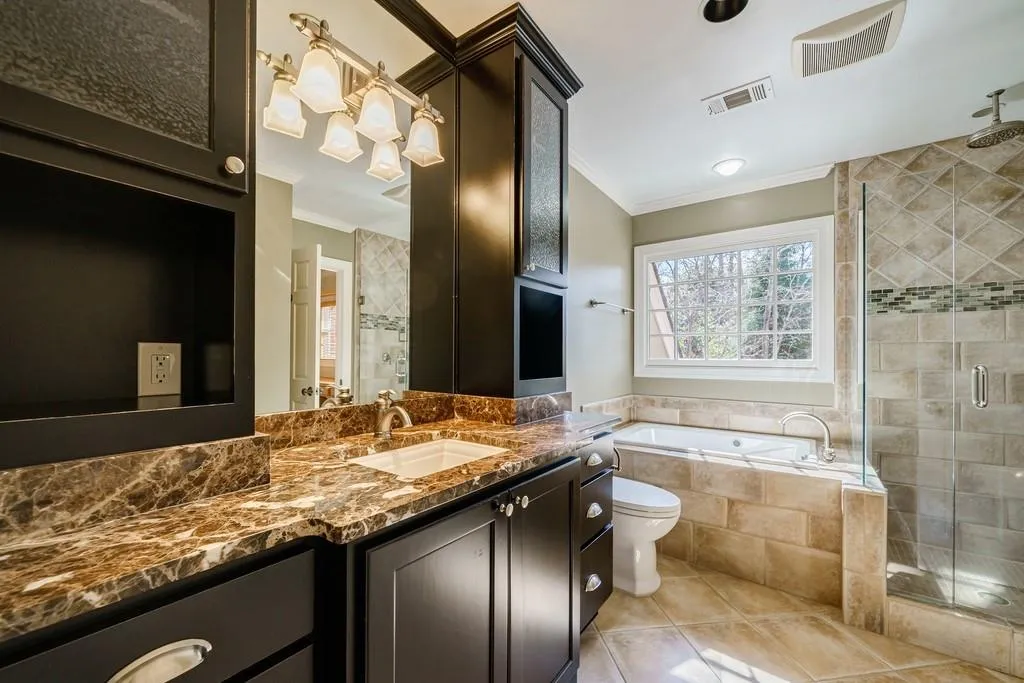 1650 Lazy River Lane, Sandy Springs, Georgia 30350, 5 Bedrooms Bedrooms, ,5 BathroomsBathrooms,Residential,Sold,1650 Lazy River Lane,7002785