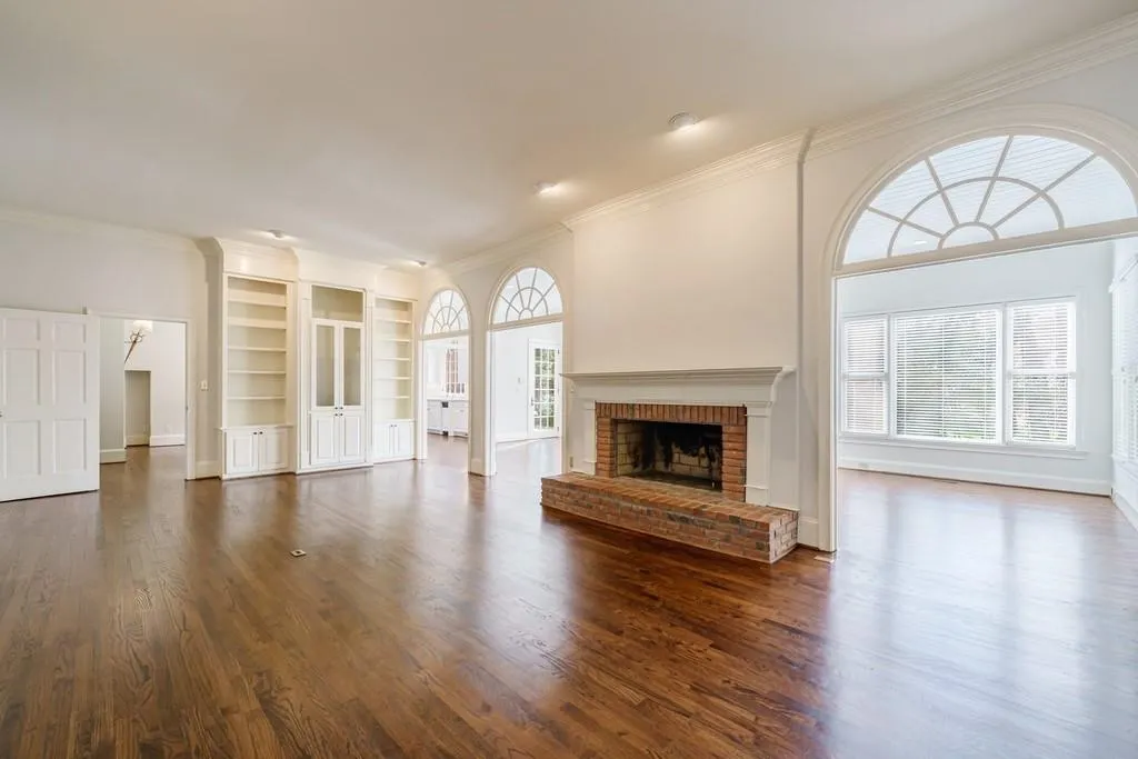 1650 Lazy River Lane, Sandy Springs, Georgia 30350, 5 Bedrooms Bedrooms, ,5 BathroomsBathrooms,Residential,Sold,1650 Lazy River Lane,7002785