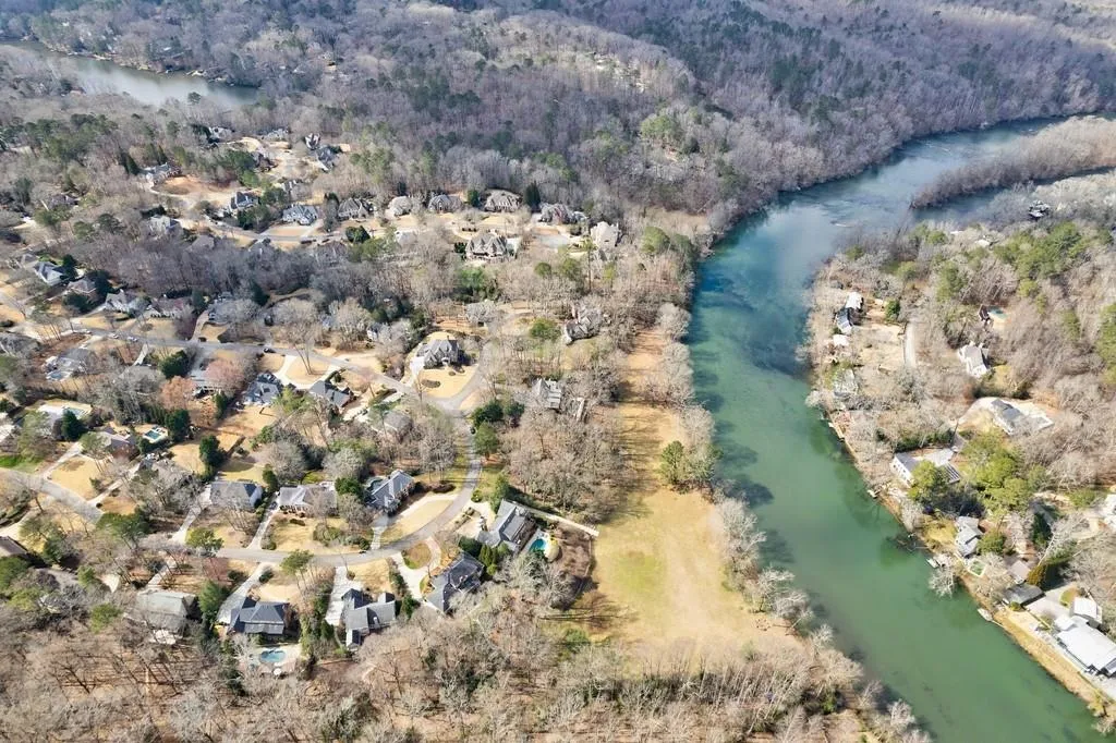 1650 Lazy River Lane, Sandy Springs, Georgia 30350, 5 Bedrooms Bedrooms, ,5 BathroomsBathrooms,Residential,Sold,1650 Lazy River Lane,7002785