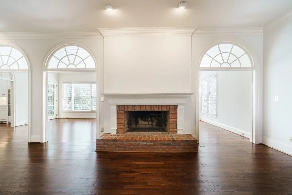 1650 Lazy River Lane, Sandy Springs, Georgia 30350, 5 Bedrooms Bedrooms, ,5 BathroomsBathrooms,Residential,Sold,1650 Lazy River Lane,7002785