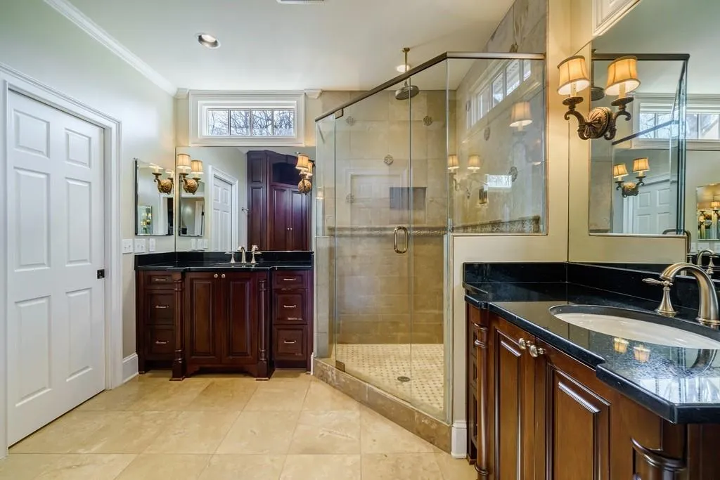 1650 Lazy River Lane, Sandy Springs, Georgia 30350, 5 Bedrooms Bedrooms, ,5 BathroomsBathrooms,Residential,Sold,1650 Lazy River Lane,7002785