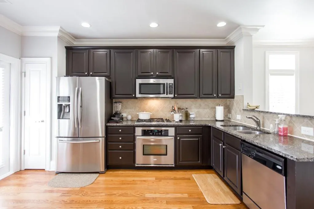 859 Perennial Drive, Atlanta, Georgia 30328, 2 Bedrooms Bedrooms, ,2 BathroomsBathrooms,Residential,Sold,859 Perennial Drive,6010053