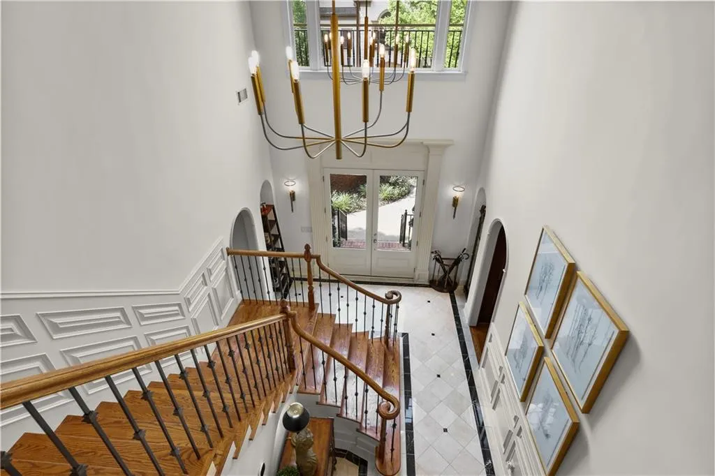 3127 Lenox Road Ne Unit 44, Atlanta, Georgia 30324, 3 Bedrooms Bedrooms, ,4 BathroomsBathrooms,Residential,For Sale,3127 Lenox Road Ne Unit 44,7652197