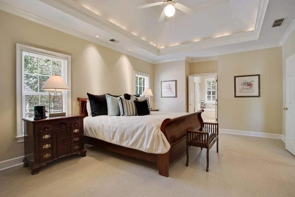 315 Long Grove Court, Atlanta, Georgia 30327, 6 Bedrooms Bedrooms, ,5 BathroomsBathrooms,Residential,Sold,315 Long Grove Court,5729795