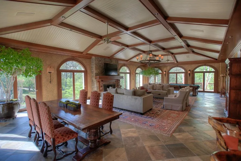 75 Finch Forest Trail, Sandy Springs, Georgia 30327, 6 Bedrooms Bedrooms, ,6 BathroomsBathrooms,Residential,Sold,75 Finch Forest Trail,5523302