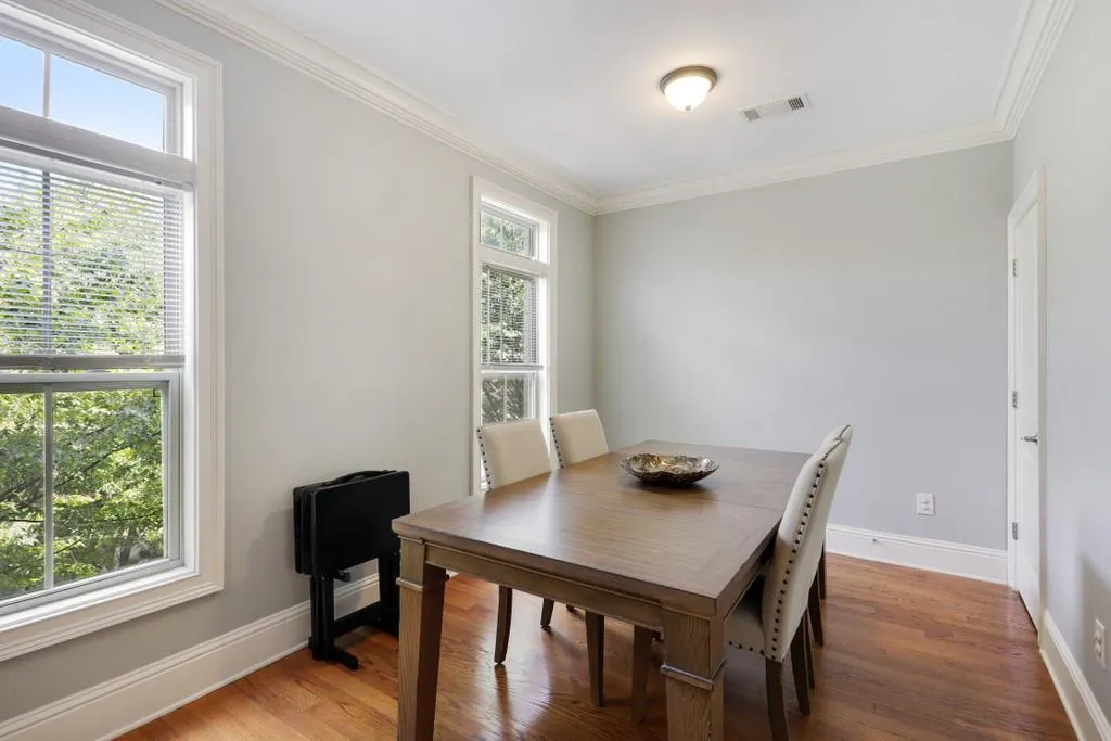 6407 Paulson Place, Atlanta, Georgia 30328, 3 Bedrooms Bedrooms, ,2 BathroomsBathrooms,Residential,Sold,6407 Paulson Place,6755902