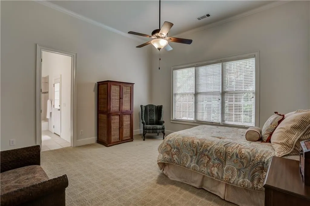 500 Park Gate Court, Sandy Springs, Georgia 30342, 6 Bedrooms Bedrooms, ,5 BathroomsBathrooms,Residential,Sold,500 Park Gate Court,6574041