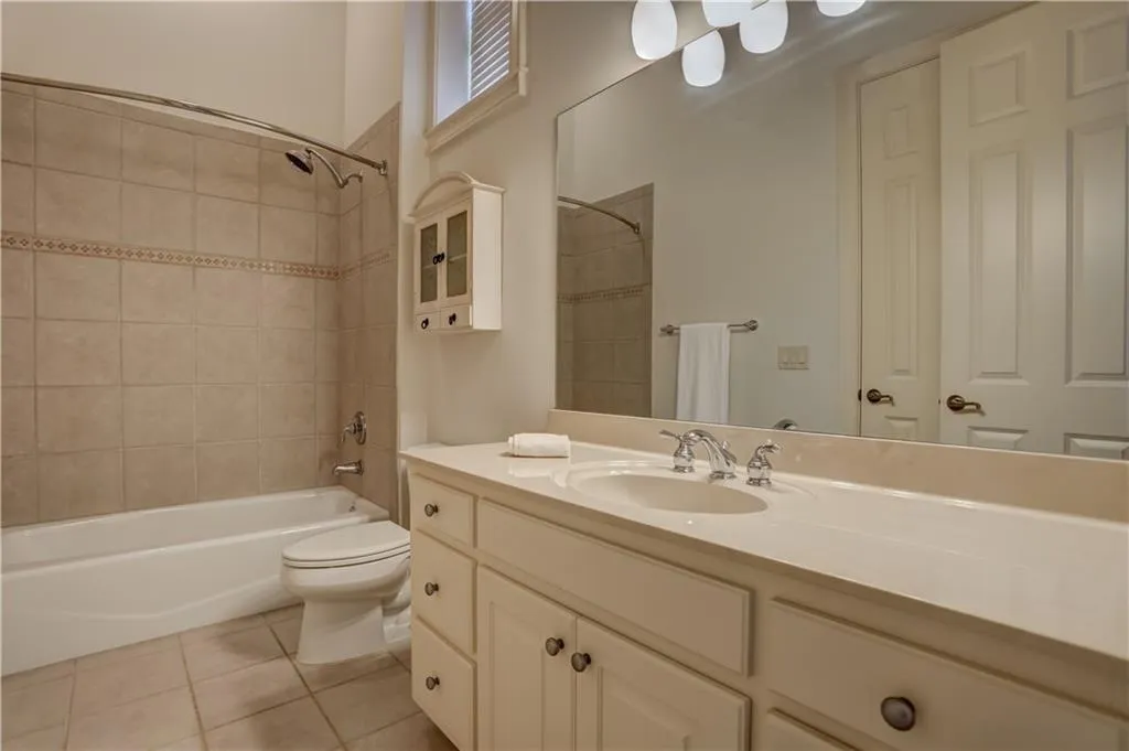 500 Park Gate Court, Sandy Springs, Georgia 30342, 6 Bedrooms Bedrooms, ,5 BathroomsBathrooms,Residential,Sold,500 Park Gate Court,6574041