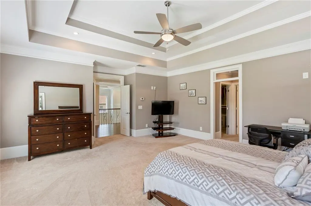 15 Long Island Place, Sandy Springs, Georgia 30328, 5 Bedrooms Bedrooms, ,6 BathroomsBathrooms,Residential,Sold,15 Long Island Place,6872277