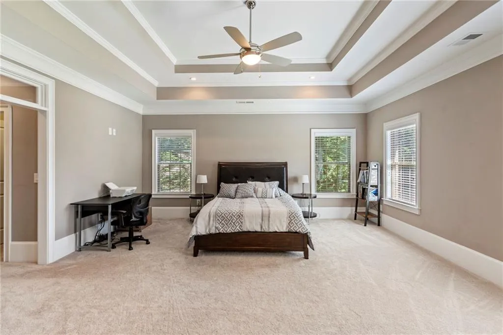 15 Long Island Place, Sandy Springs, Georgia 30328, 5 Bedrooms Bedrooms, ,6 BathroomsBathrooms,Residential,Sold,15 Long Island Place,6872277