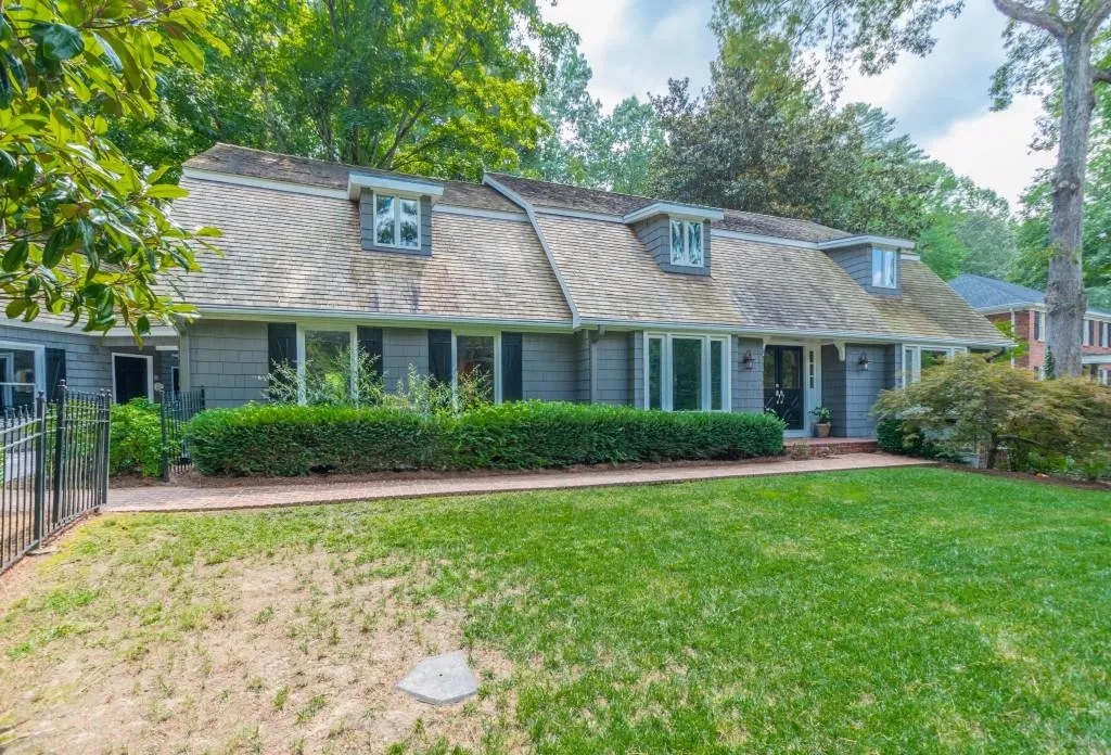 520 N Harbor Drive, Sandy Springs, Georgia 30328, 5 Bedrooms Bedrooms, ,3 BathroomsBathrooms,Residential,Sold,520 N Harbor Drive,5740214