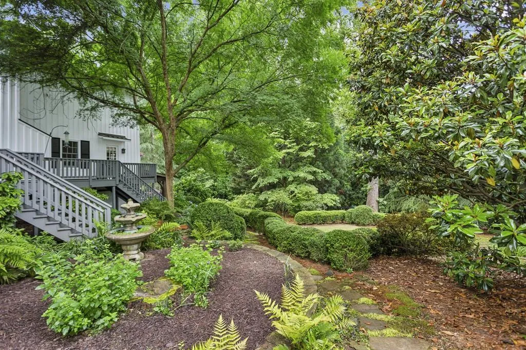 4690 Dudley Lane, Atlanta, Georgia 30327, 4 Bedrooms Bedrooms, ,3 BathroomsBathrooms,Residential,Sold,4690 Dudley Lane,7387572