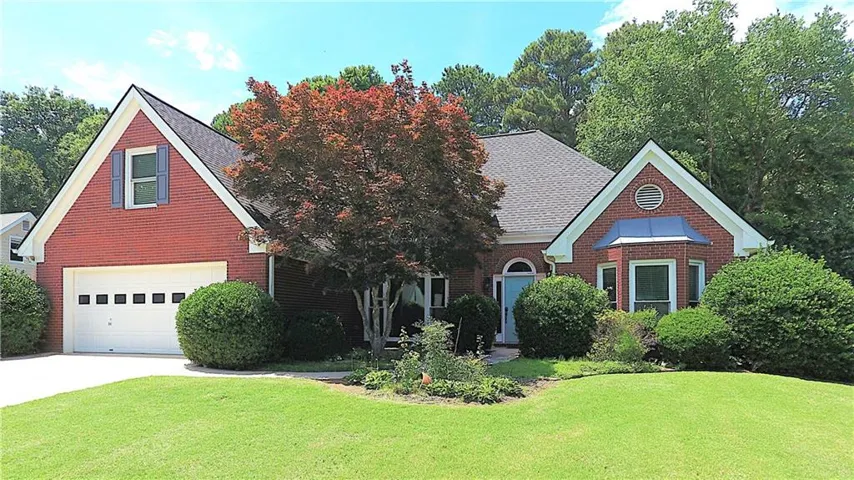 1881 Flowering Drive, Grayson, Georgia 30017
