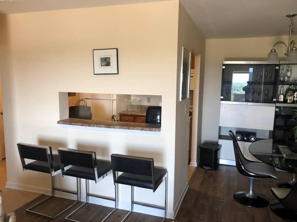 300 Johnson Ferry Road NE Unit B701, Atlanta, Georgia 30328, 1 Bedroom Bedrooms, ,1 BathroomBathrooms,Residential,Sold,300 Johnson Ferry Road NE Unit B701,7256332