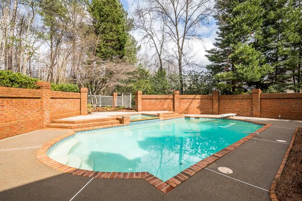 860 Powers Lake Drive, Sandy Springs, Georgia 30327, 5 Bedrooms Bedrooms, ,5 BathroomsBathrooms,Residential,Sold,860 Powers Lake Drive,5969261