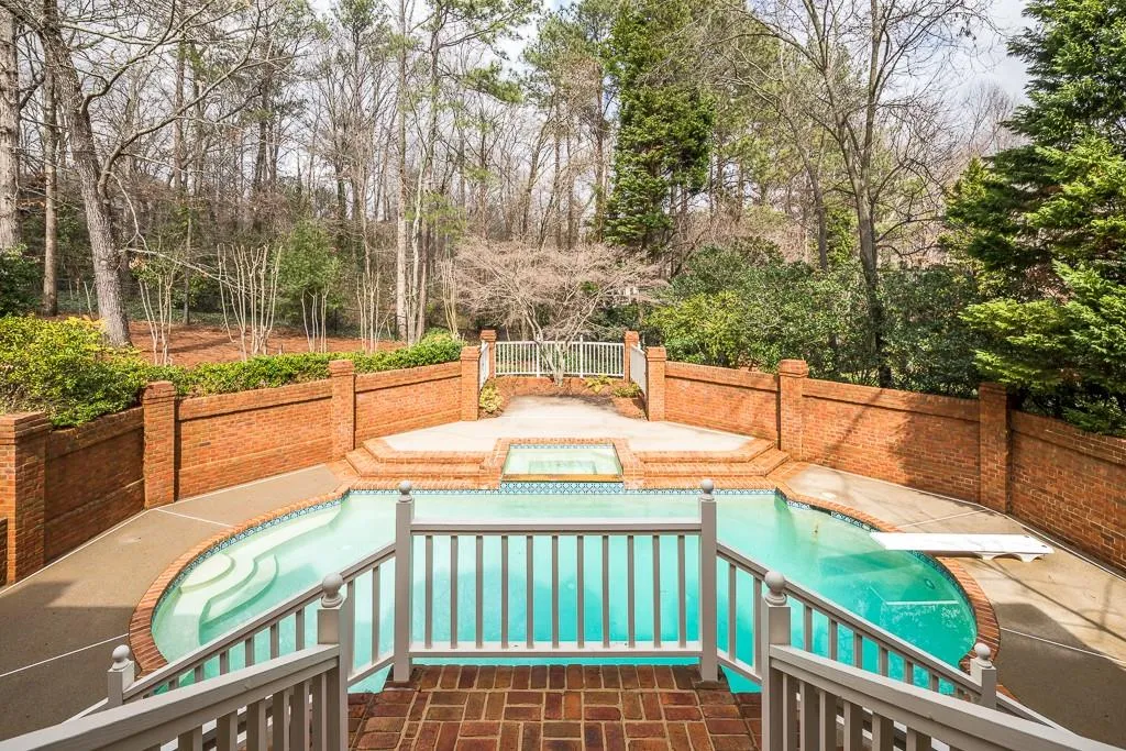 860 Powers Lake Drive, Sandy Springs, Georgia 30327, 5 Bedrooms Bedrooms, ,5 BathroomsBathrooms,Residential,Sold,860 Powers Lake Drive,5969261