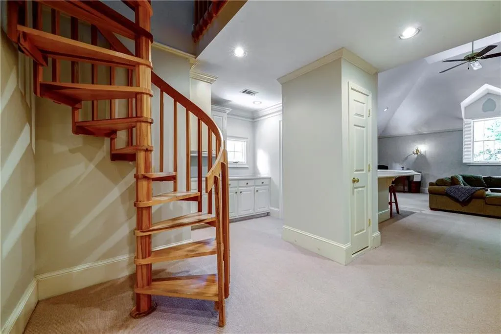 50 Old Stratton Chase, Sandy Springs, Georgia 30328, 6 Bedrooms Bedrooms, ,5 BathroomsBathrooms,Residential,Sold,50 Old Stratton Chase,5831405