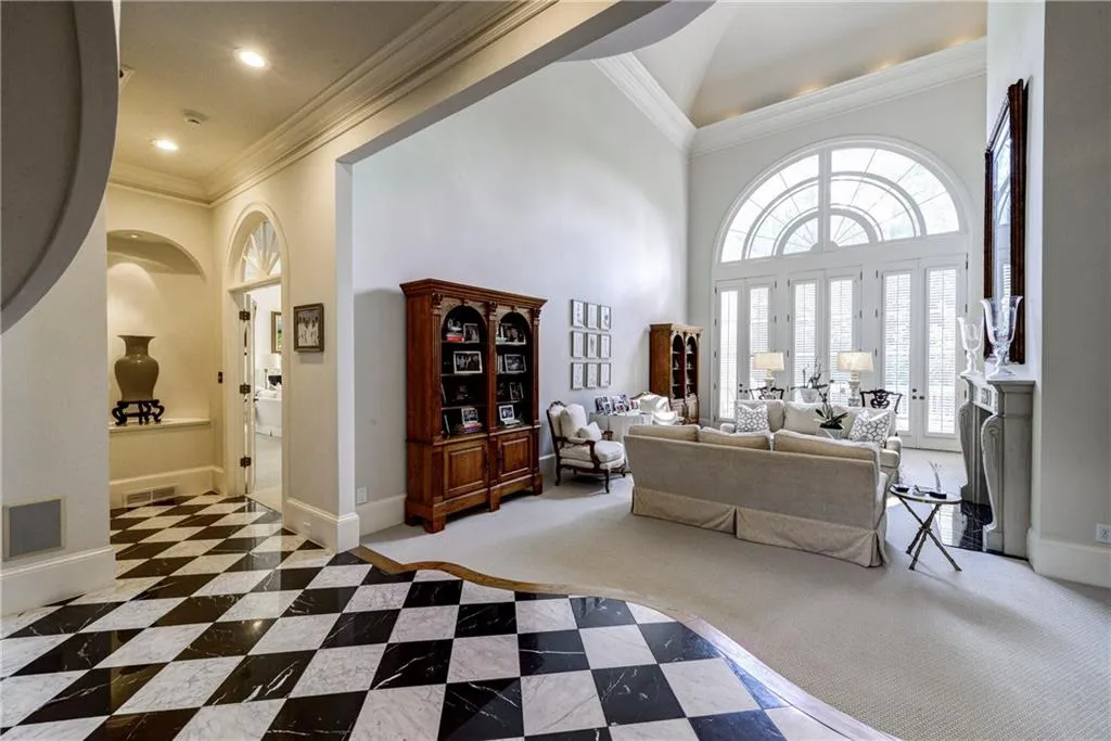 50 Old Stratton Chase, Sandy Springs, Georgia 30328, 6 Bedrooms Bedrooms, ,5 BathroomsBathrooms,Residential,Sold,50 Old Stratton Chase,5831405