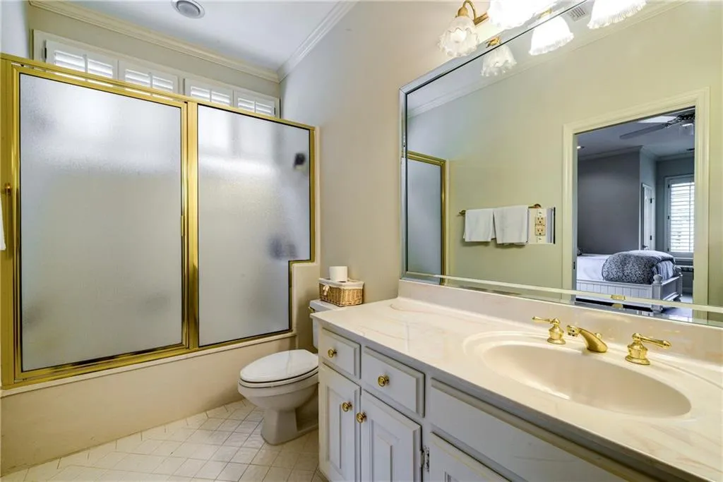 50 Old Stratton Chase, Sandy Springs, Georgia 30328, 6 Bedrooms Bedrooms, ,5 BathroomsBathrooms,Residential,Sold,50 Old Stratton Chase,5831405