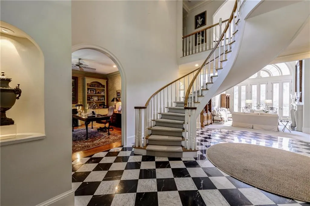 50 Old Stratton Chase, Sandy Springs, Georgia 30328, 6 Bedrooms Bedrooms, ,5 BathroomsBathrooms,Residential,Sold,50 Old Stratton Chase,5831405