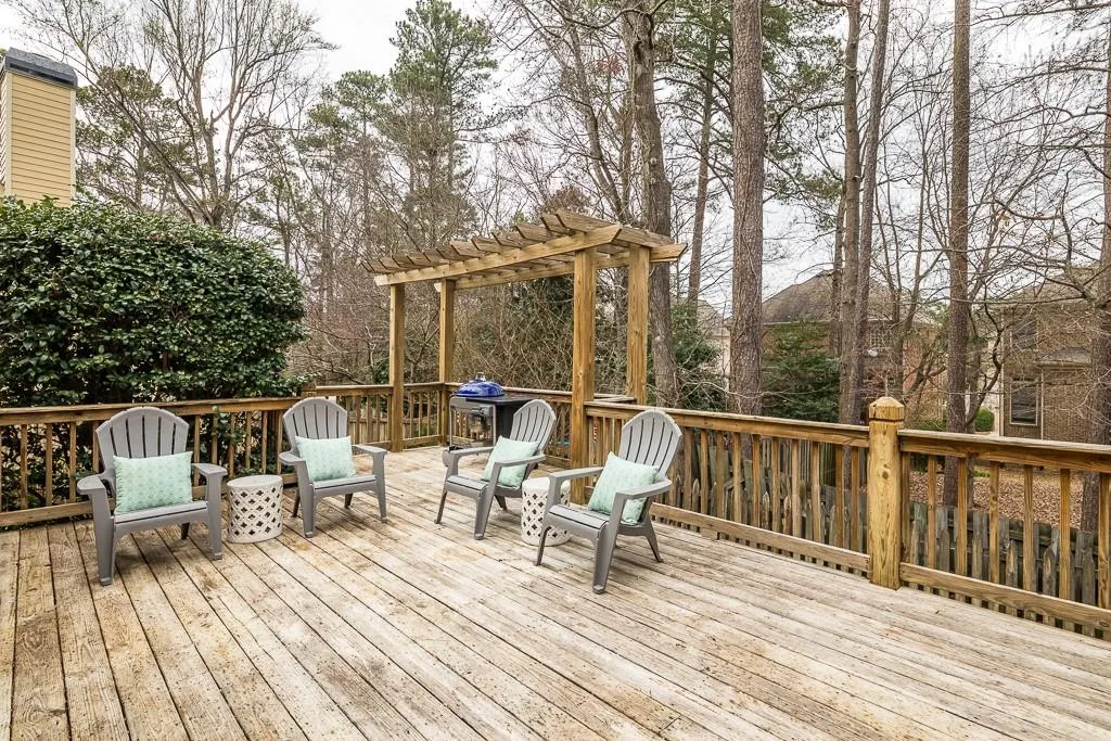 7420 Talbot Colony, Sandy Springs, Georgia 30328, 3 Bedrooms Bedrooms, ,2 BathroomsBathrooms,Residential,Sold,7420 Talbot Colony,6517557