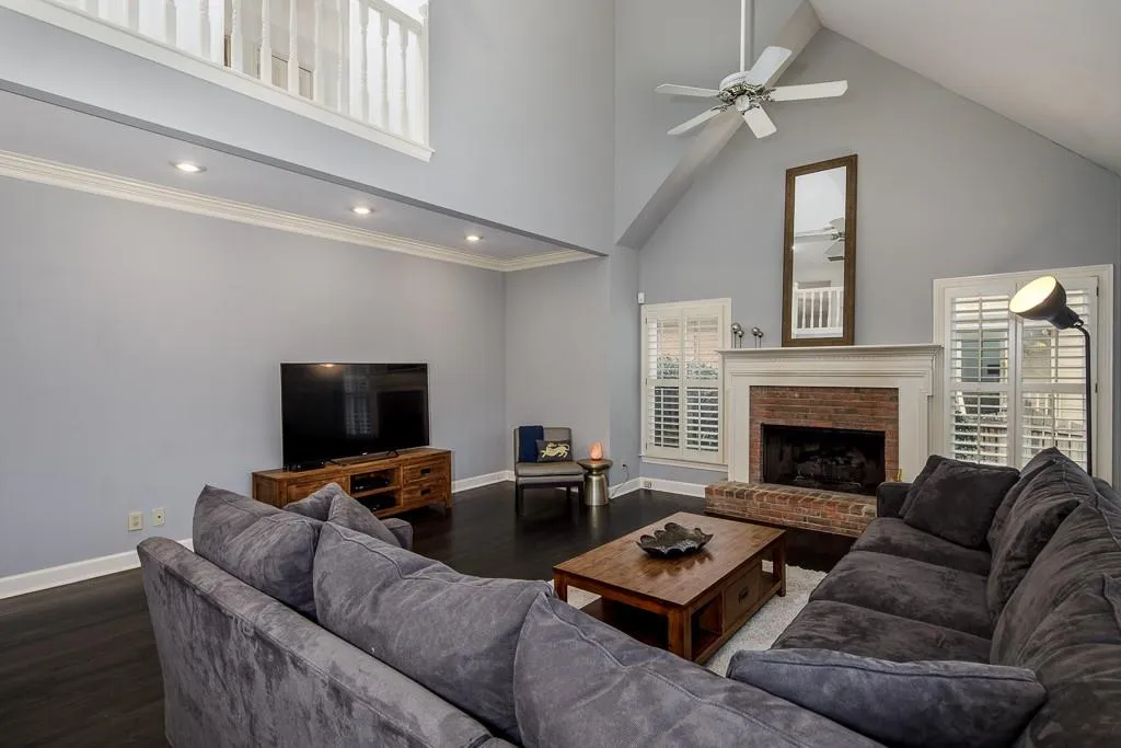7420 Talbot Colony, Sandy Springs, Georgia 30328, 3 Bedrooms Bedrooms, ,2 BathroomsBathrooms,Residential,Sold,7420 Talbot Colony,6517557