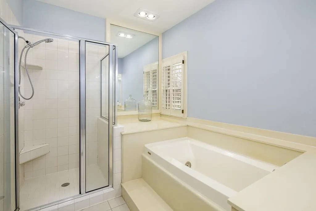 7420 Talbot Colony, Sandy Springs, Georgia 30328, 3 Bedrooms Bedrooms, ,2 BathroomsBathrooms,Residential,Sold,7420 Talbot Colony,6517557