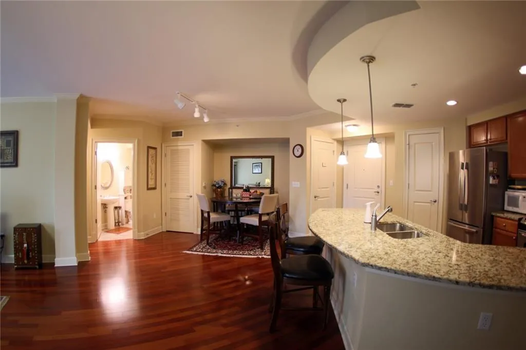 200 River Vista Drive Unit 434, Atlanta, Georgia 30339, 2 Bedrooms Bedrooms, ,2 BathroomsBathrooms,Residential,Sold,200 River Vista Drive Unit 434,5654216 200 River Vista Drive Unit 434, Atlanta, Georgia 30339, 2 Bedrooms Bedrooms, ,2 BathroomsBathrooms,Residential,Sold,200 River Vista Drive Unit 434,5654216