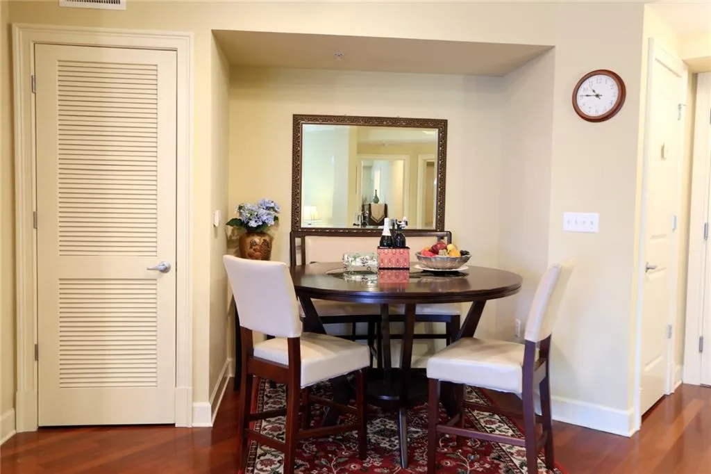 200 River Vista Drive Unit 434, Atlanta, Georgia 30339, 2 Bedrooms Bedrooms, ,2 BathroomsBathrooms,Residential,Sold,200 River Vista Drive Unit 434,5654216 200 River Vista Drive Unit 434, Atlanta, Georgia 30339, 2 Bedrooms Bedrooms, ,2 BathroomsBathrooms,Residential,Sold,200 River Vista Drive Unit 434,5654216