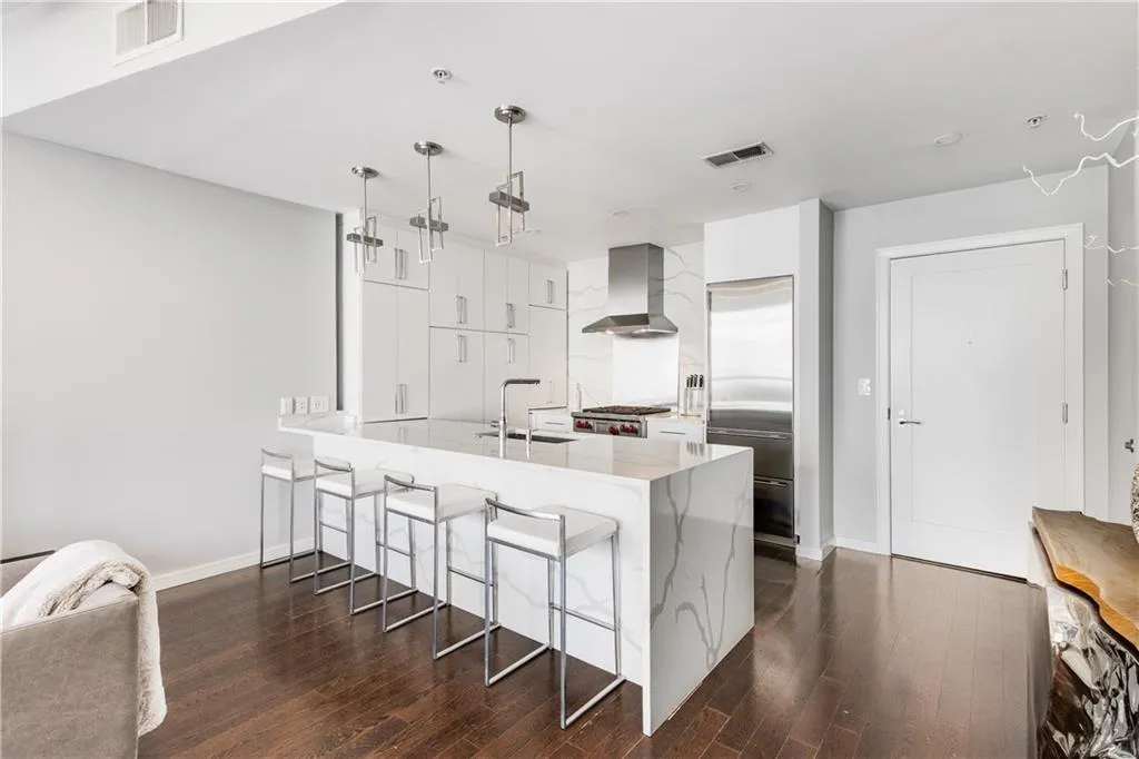 3325 Piedmont Road Ne Unit 1608, Atlanta, Georgia 30305, 1 Bedroom Bedrooms, ,1 BathroomBathrooms,Residential,For Sale,3325 Piedmont Road Ne Unit 1608,7643514