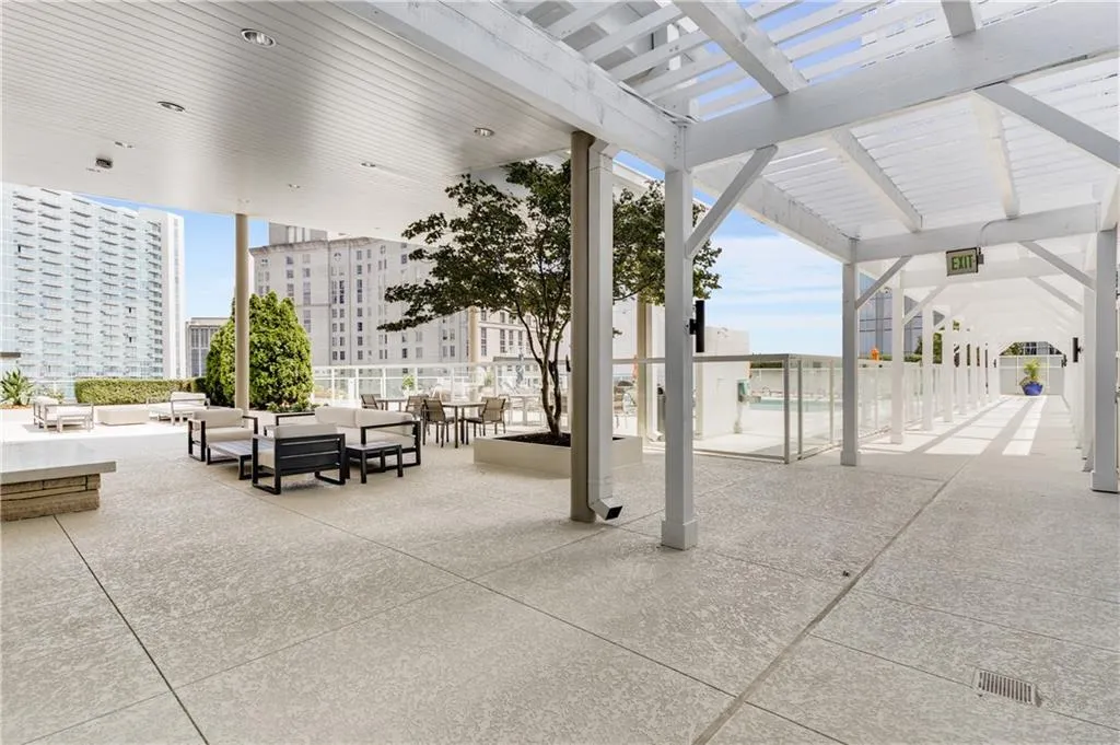 3325 Piedmont Road Ne Unit 1608, Atlanta, Georgia 30305, 1 Bedroom Bedrooms, ,1 BathroomBathrooms,Residential,For Sale,3325 Piedmont Road Ne Unit 1608,7643514