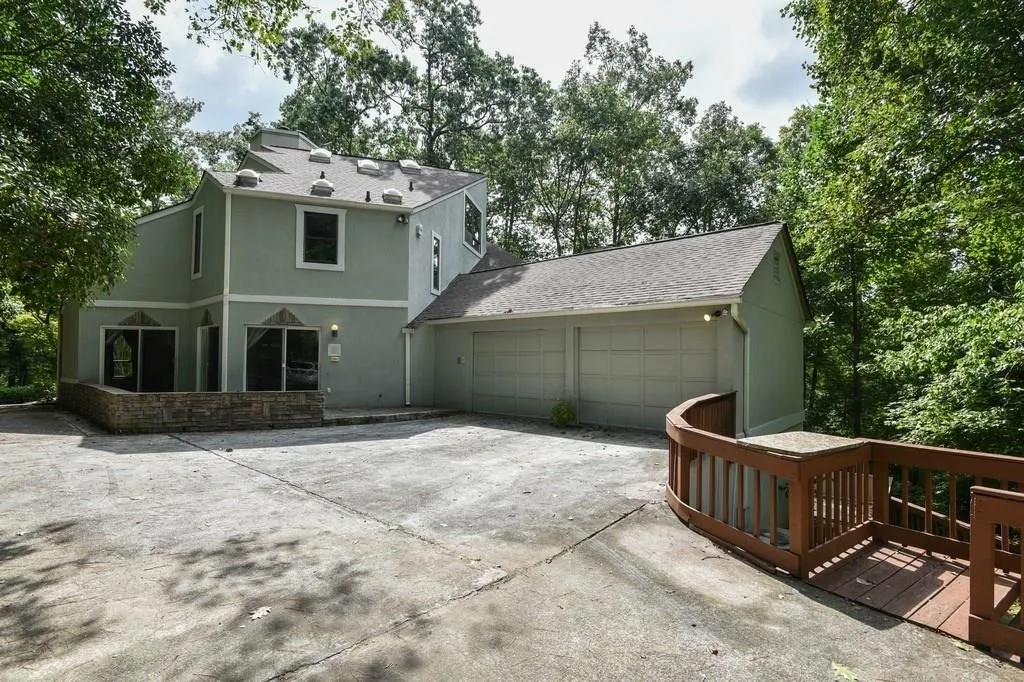 185 River North Court, Sandy Springs, Georgia 30328, 5 Bedrooms Bedrooms, ,5 BathroomsBathrooms,Residential,Sold,185 River North Court,6049703