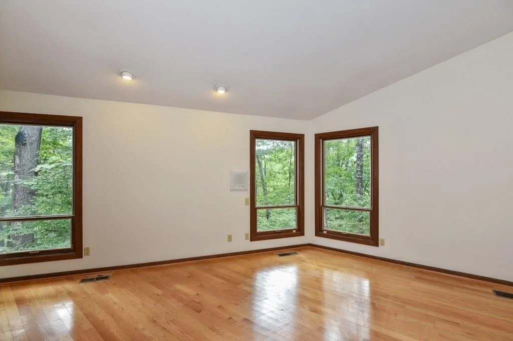 185 River North Court, Sandy Springs, Georgia 30328, 5 Bedrooms Bedrooms, ,5 BathroomsBathrooms,Residential,Sold,185 River North Court,6049703