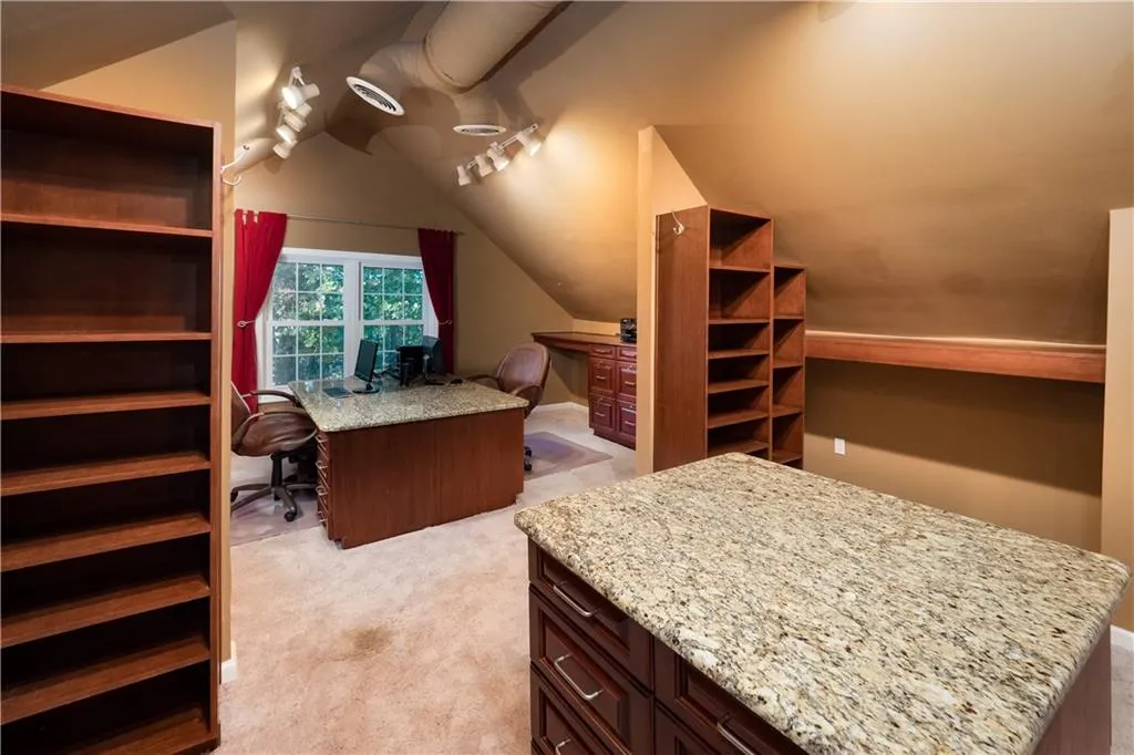 8945 Ridgemont Drive, Sandy Springs, Georgia 30350, 6 Bedrooms Bedrooms, ,7 BathroomsBathrooms,Residential,Sold,8945 Ridgemont Drive,5821827