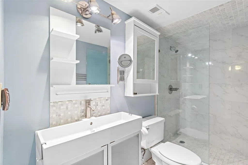 795 Hammond Drive Unit 209, Atlanta, Georgia 30328, 1 Bedroom Bedrooms, ,1 BathroomBathrooms,Residential,Sold,795 Hammond Drive Unit 209,7145972