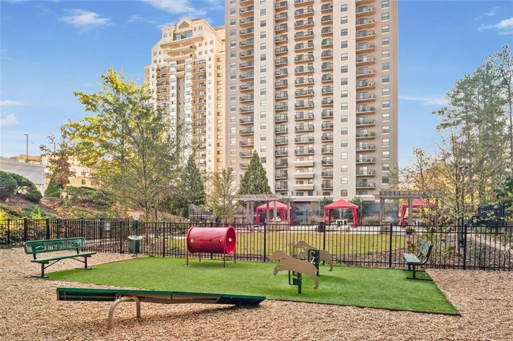 795 Hammond Drive Unit 209, Atlanta, Georgia 30328, 1 Bedroom Bedrooms, ,1 BathroomBathrooms,Residential,Sold,795 Hammond Drive Unit 209,7145972