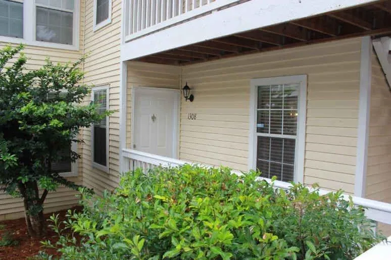 1308 Gettysburg Place Unit 1308, Atlanta, Georgia 30350, 2 Bedrooms Bedrooms, ,2 BathroomsBathrooms,Residential,Sold,1308 Gettysburg Place Unit 1308,5919343