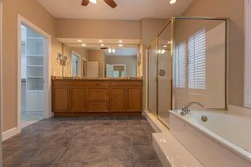 645 Glenridge Close Drive, Atlanta, Georgia 30328, 4 Bedrooms Bedrooms, ,2 BathroomsBathrooms,Residential,Sold,645 Glenridge Close Drive,6065668