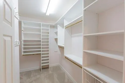 645 Glenridge Close Drive, Atlanta, Georgia 30328, 4 Bedrooms Bedrooms, ,2 BathroomsBathrooms,Residential,Sold,645 Glenridge Close Drive,6065668