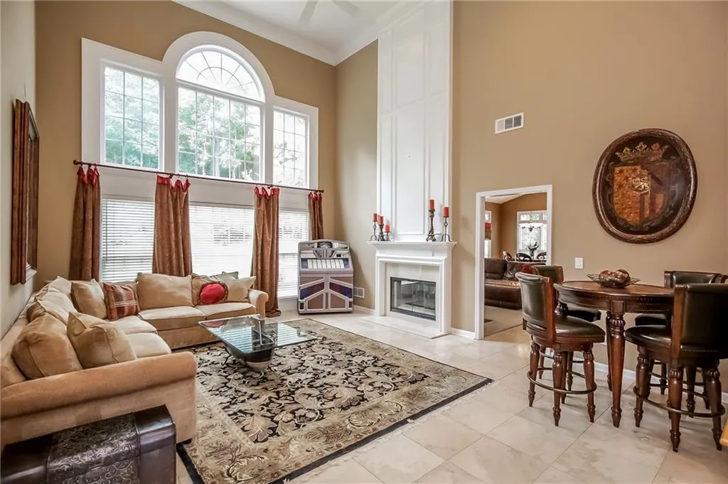 175 Smithdun Lane, Sandy Springs, Georgia 30350, 4 Bedrooms Bedrooms, ,3 BathroomsBathrooms,Residential,Sold,175 Smithdun Lane,5732028