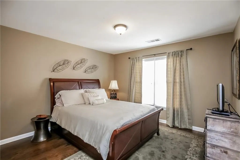 175 Smithdun Lane, Sandy Springs, Georgia 30350, 4 Bedrooms Bedrooms, ,3 BathroomsBathrooms,Residential,Sold,175 Smithdun Lane,5732028