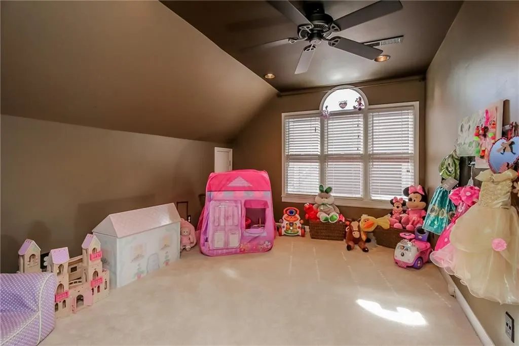 175 Smithdun Lane, Sandy Springs, Georgia 30350, 4 Bedrooms Bedrooms, ,3 BathroomsBathrooms,Residential,Sold,175 Smithdun Lane,5732028