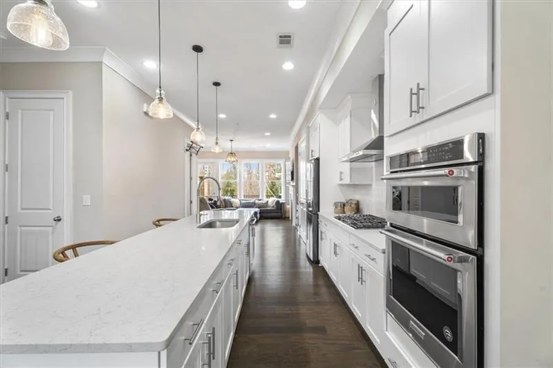 6755 Cadence Boulevard, Sandy Springs, Georgia 30328, 3 Bedrooms Bedrooms, ,3 BathroomsBathrooms,Residential,Sold,6755 Cadence Boulevard,7367056