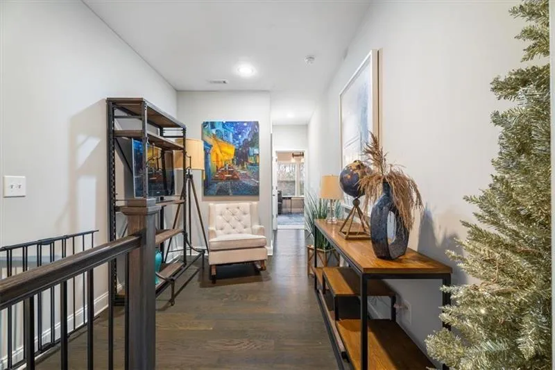 6755 Cadence Boulevard, Sandy Springs, Georgia 30328, 3 Bedrooms Bedrooms, ,3 BathroomsBathrooms,Residential,Sold,6755 Cadence Boulevard,7367056