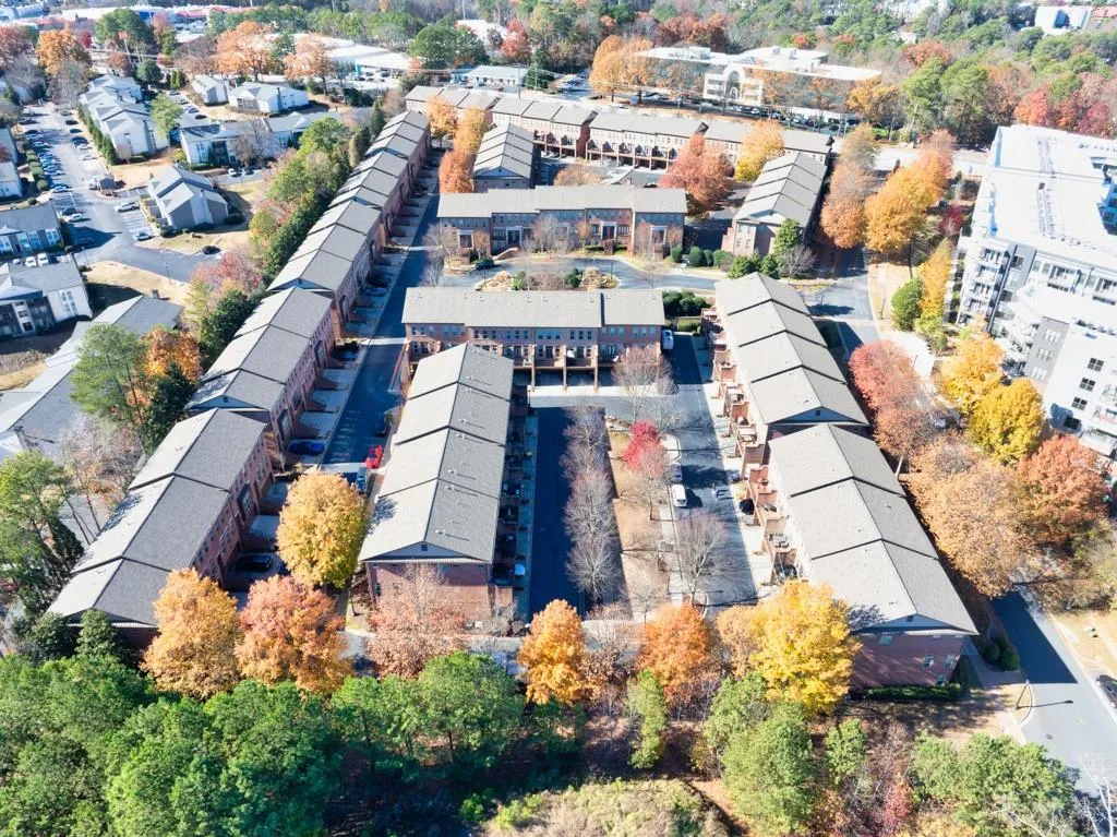 2560 Crescent Park Court, Atlanta, Georgia 30339, 3 Bedrooms Bedrooms, ,3 BathroomsBathrooms,Residential,For Sale,2560 Crescent Park Court,7666086