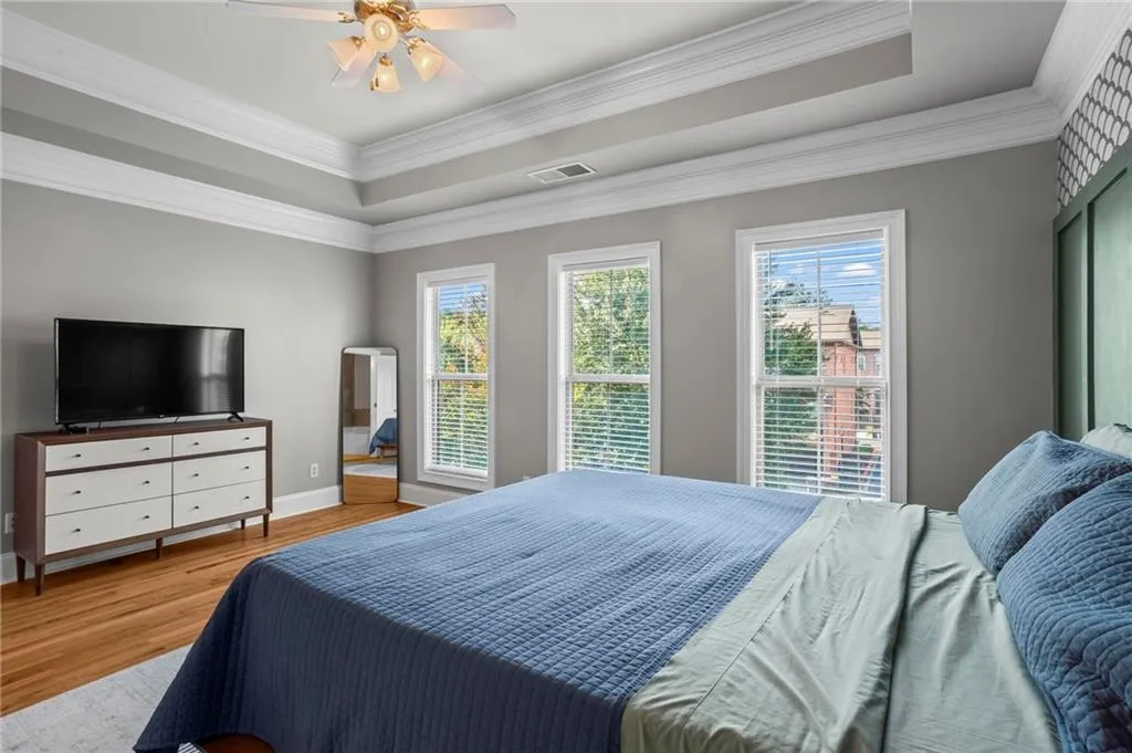 2560 Crescent Park Court, Atlanta, Georgia 30339, 3 Bedrooms Bedrooms, ,3 BathroomsBathrooms,Residential,For Sale,2560 Crescent Park Court,7666086