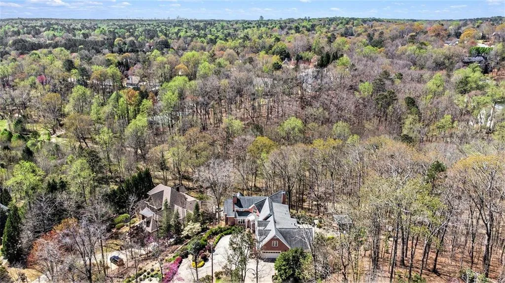 4910 Spruce Bluff Drive, Sandy Springs, Georgia 30350, 6 Bedrooms Bedrooms, ,6 BathroomsBathrooms,Residential,Sold,4910 Spruce Bluff Drive,7360923