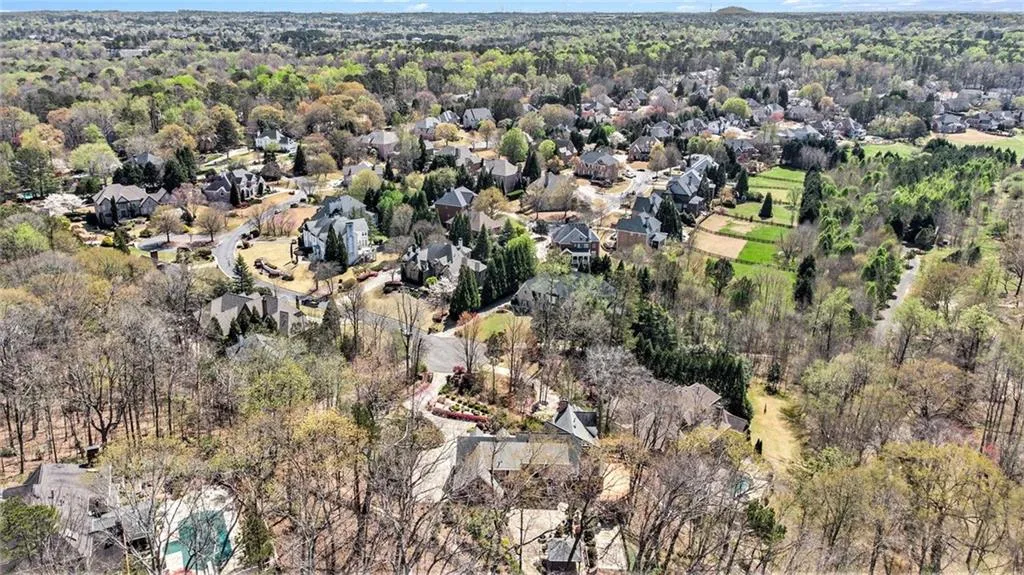 4910 Spruce Bluff Drive, Sandy Springs, Georgia 30350, 6 Bedrooms Bedrooms, ,6 BathroomsBathrooms,Residential,Sold,4910 Spruce Bluff Drive,7360923