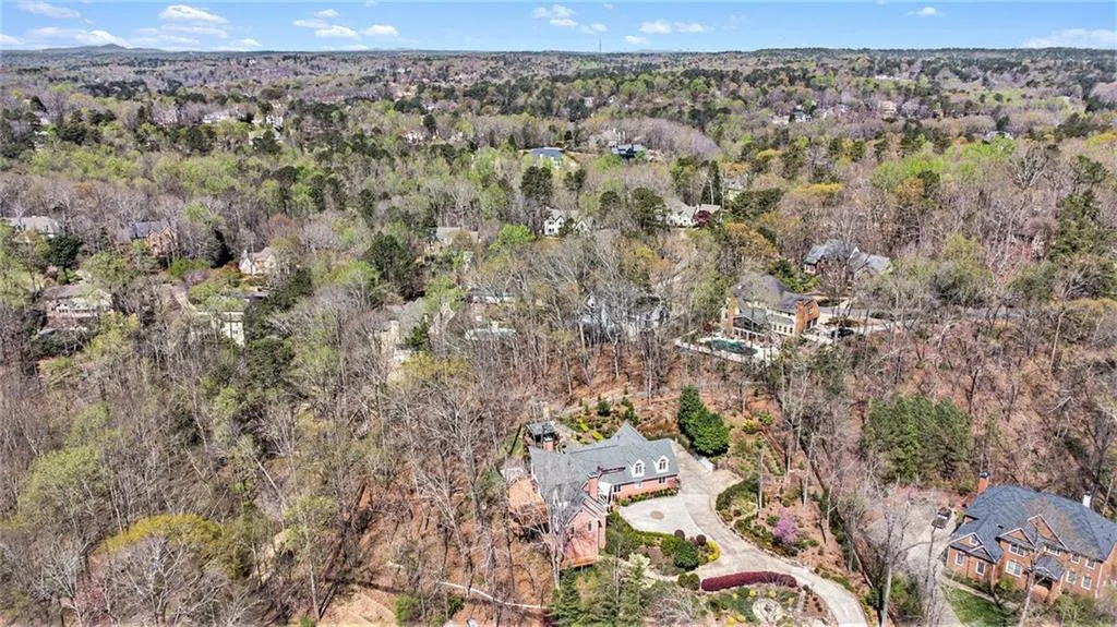 4910 Spruce Bluff Drive, Sandy Springs, Georgia 30350, 6 Bedrooms Bedrooms, ,6 BathroomsBathrooms,Residential,Sold,4910 Spruce Bluff Drive,7360923